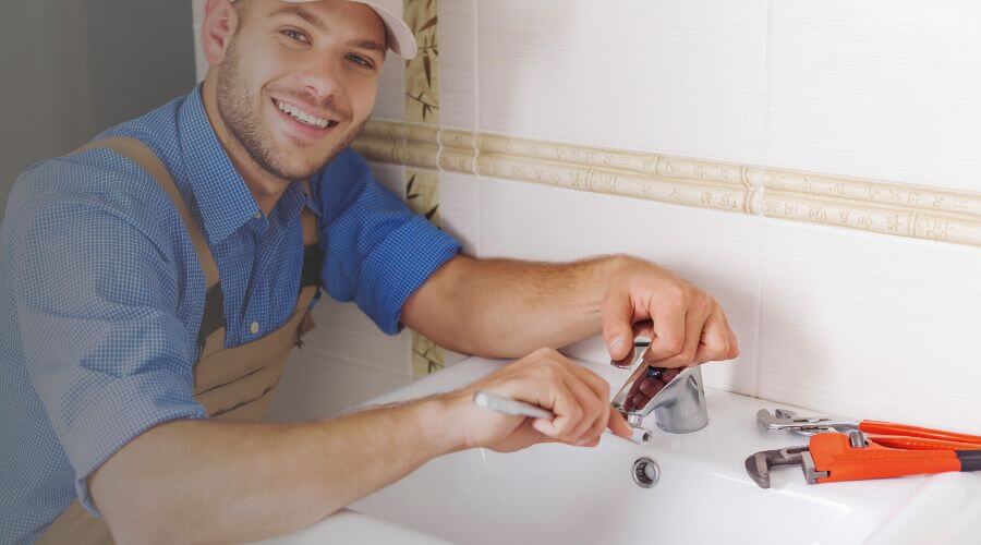 Handle or spout repair in Fairview, KS